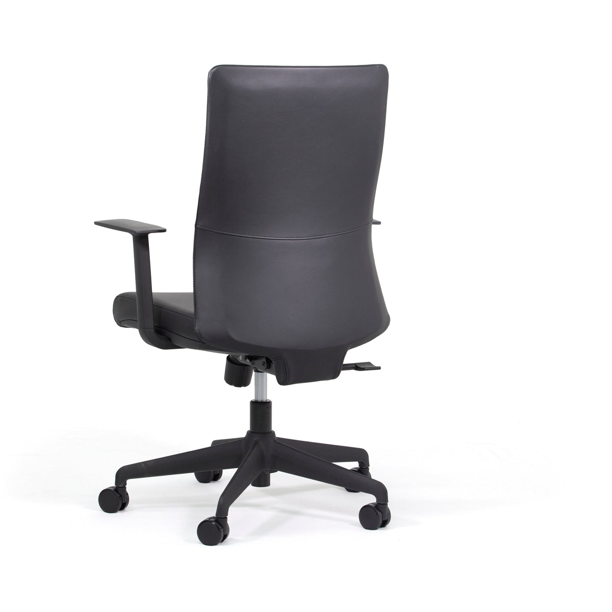 Knights Blade Highback Leather Chair w/ Arms