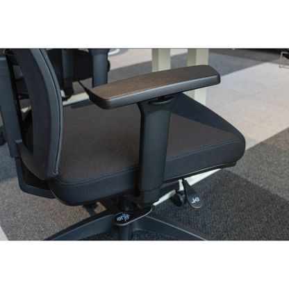 Buro Mantra Mesh Back Chair - Nylon Base