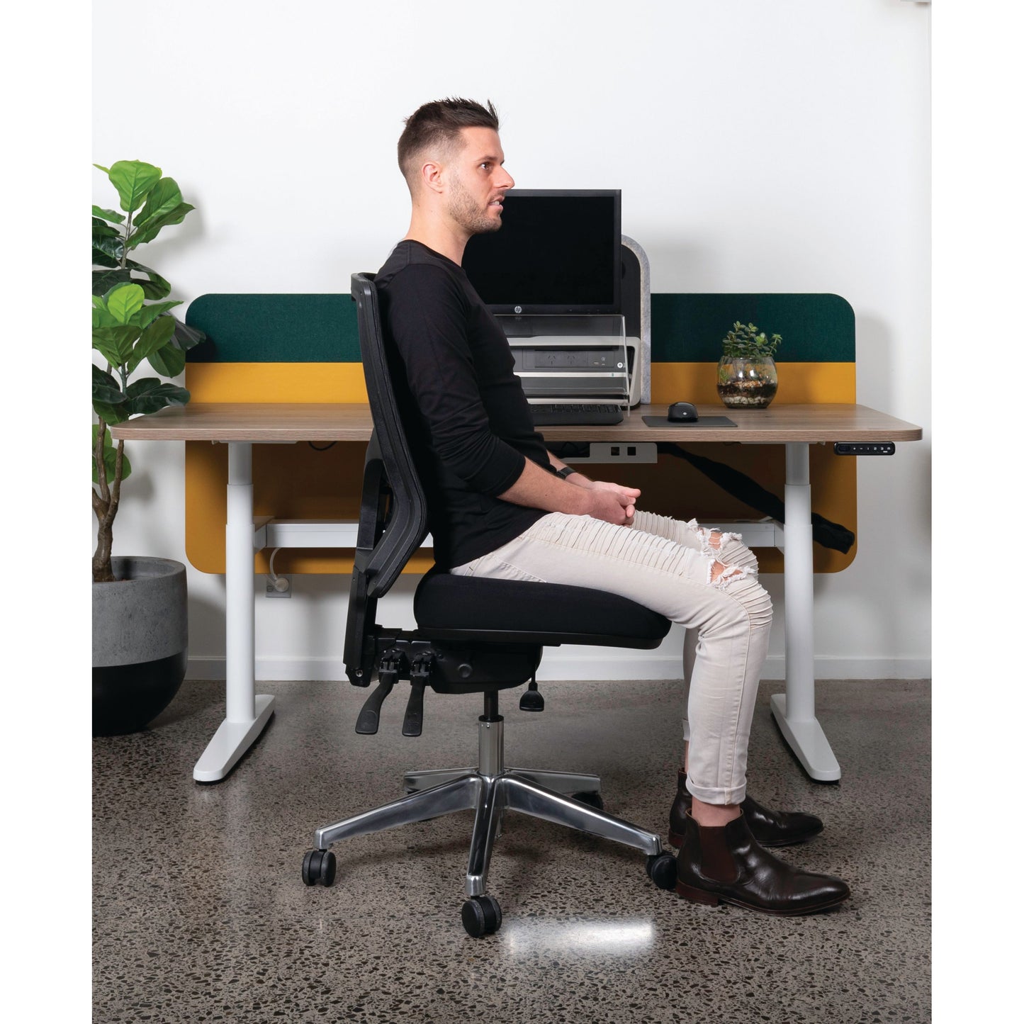 Buro Metro II 24/7 High Back Mesh Back Chair - Aluminium Base