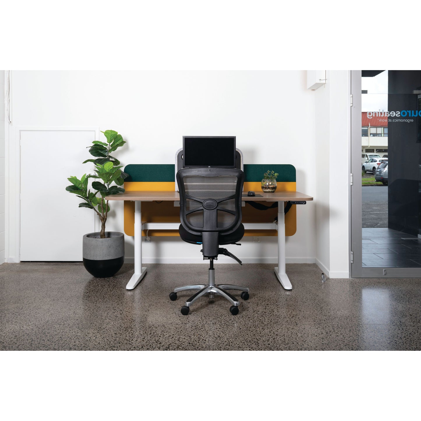 Buro Metro Mesh Back Chair - Aluminium Base
