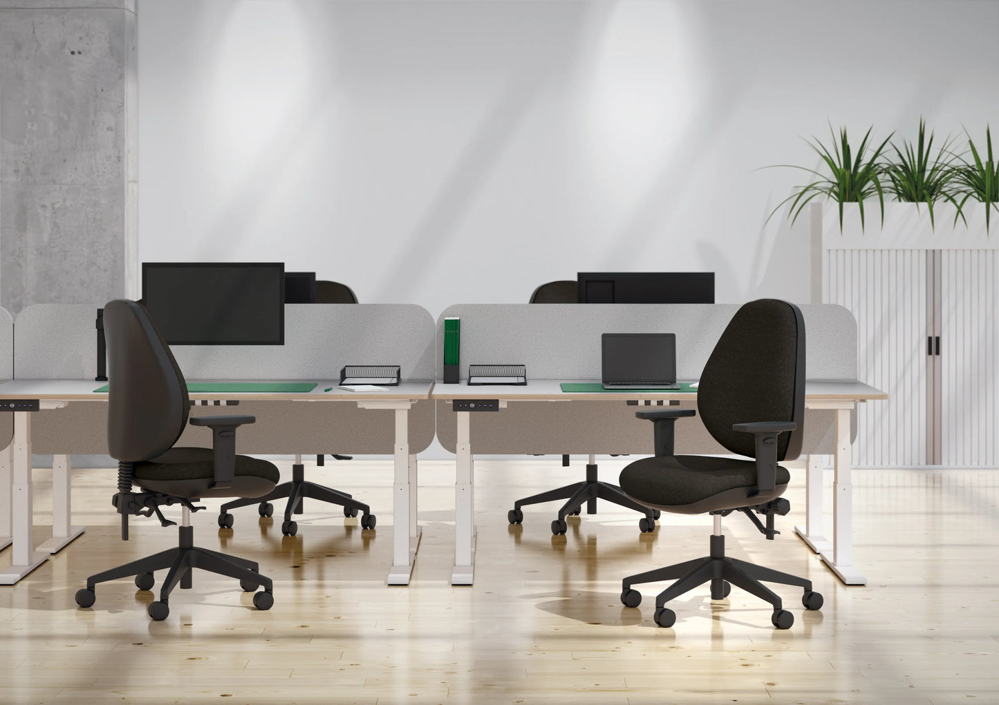 CSXpress Atlas 160 Manual Chair