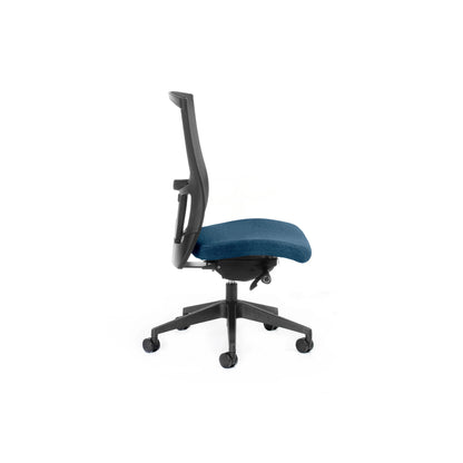 Domino Mesh Synchro Chair w/Seat Slide