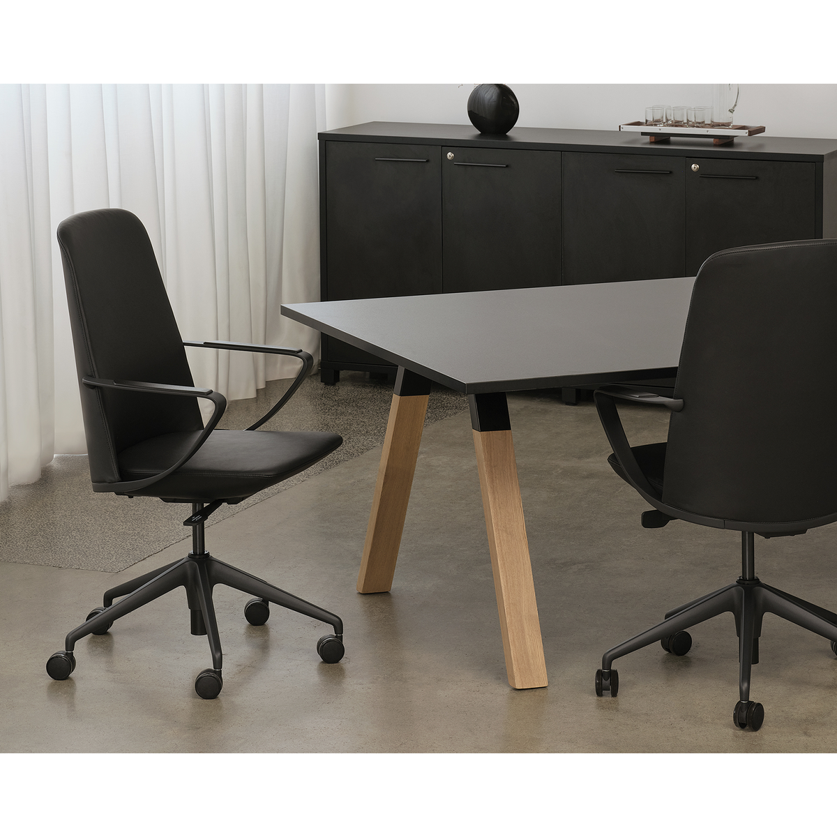 Knights Ligna Meeting/Breakout Table 1600, 1800 & 2100 Range