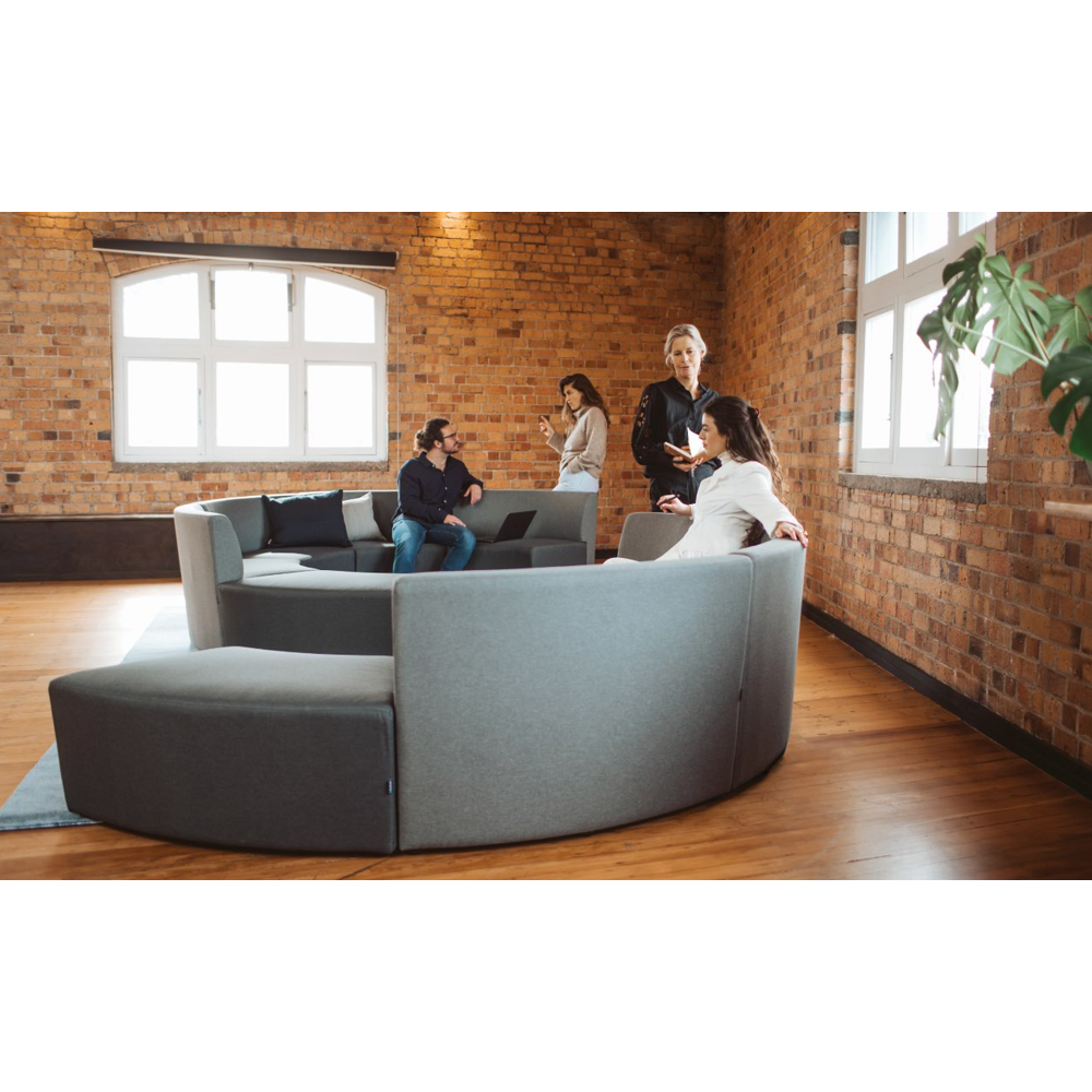 Konfurb Arco - Curved Ottoman