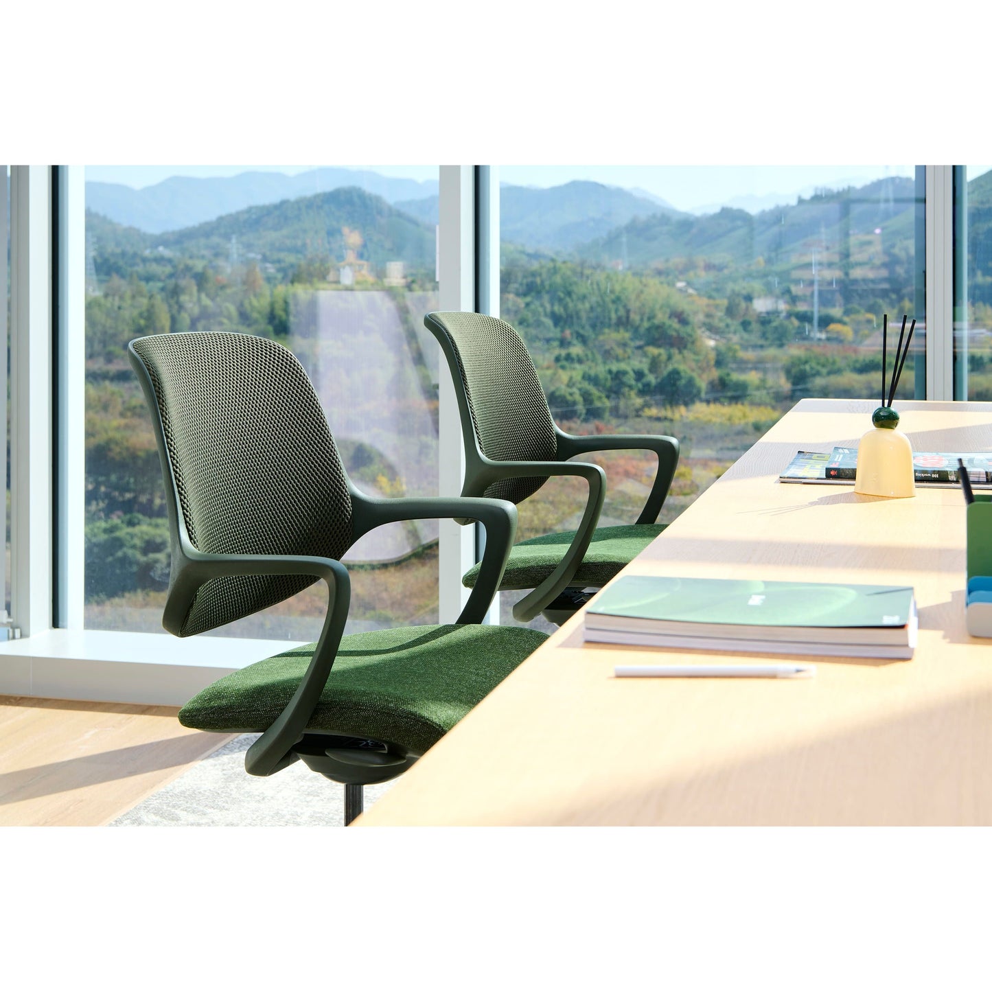 Konfurb Nara Chair Range w/ Arms
