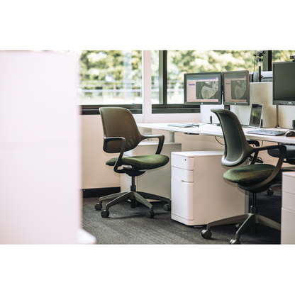 Konfurb Nara Chair Range w/ Arms