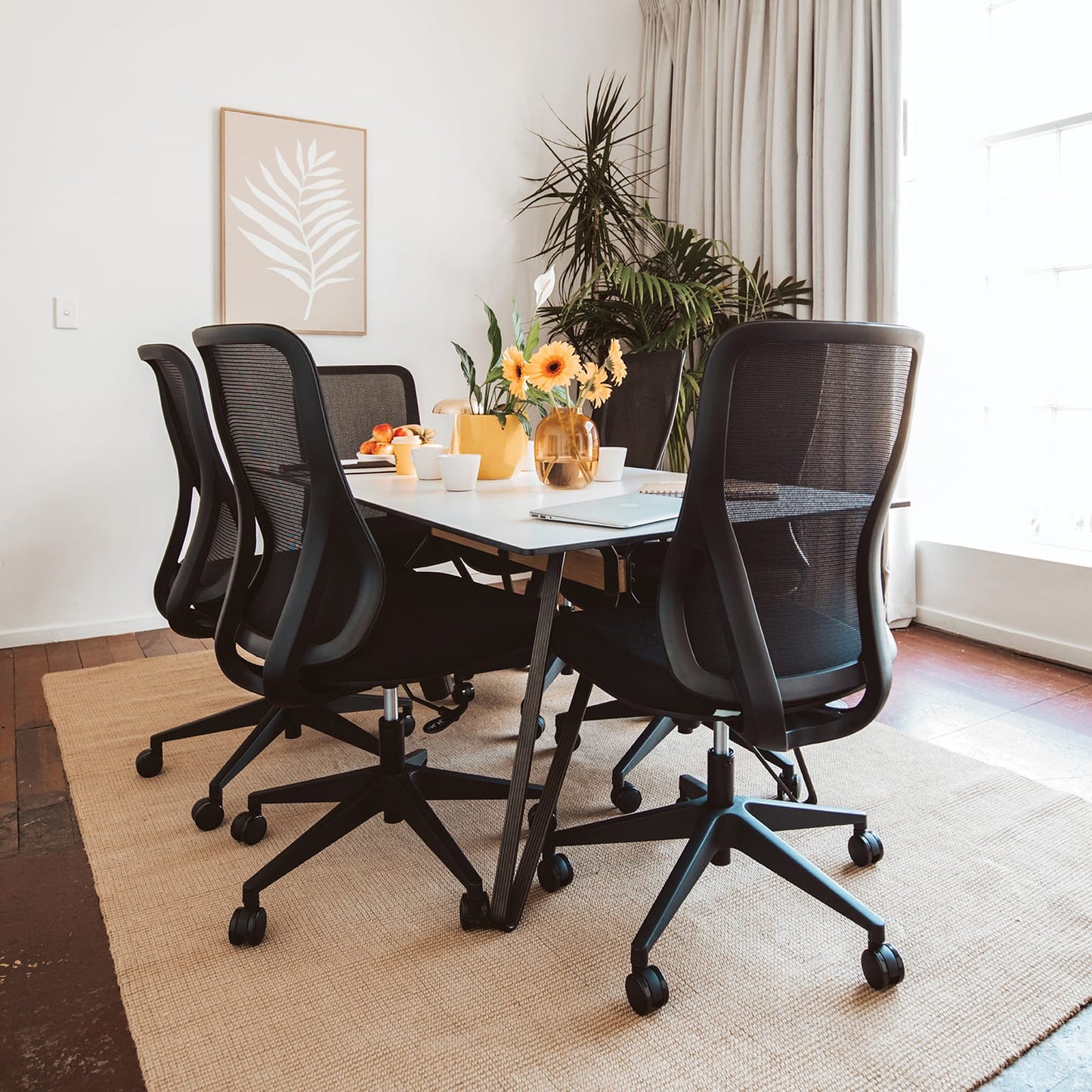 Mondo Riley Mesh Mid Back Chair